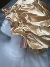 Load image into Gallery viewer, Pink &amp;’ Gold Reversible Bonnet
