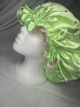 Load image into Gallery viewer, Pink &amp;’ Green Reversible Bonnet
