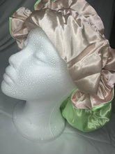 Load image into Gallery viewer, Pink &amp;’ Green Reversible Bonnet
