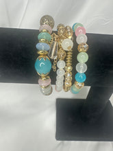 Load image into Gallery viewer, Colorful Beaded Bracelet
